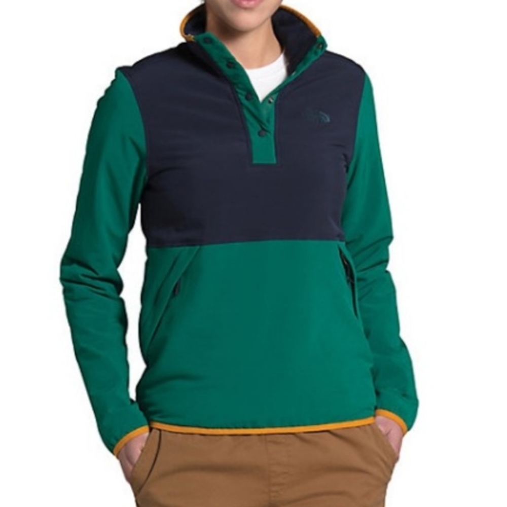 North Face Mountain 3.0 Pullover L Snap Insulated Sweatshirt Jacket
